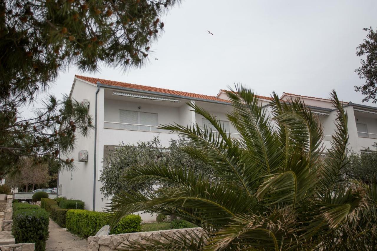 Apartments Gloria Primošten Exterior foto